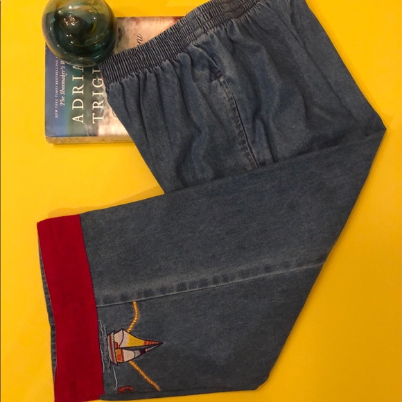 Ty Pants & Jumpsuits Ty Stretch Waist Capri Jeans With Trim On Hem